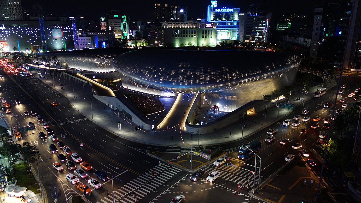 Dongdaemun_Design_Plaza_(DDP)_Ken_Eckert